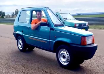 Rekordversuch: Italiener schrumpft Fiat Panda auf 50 Zentimeter