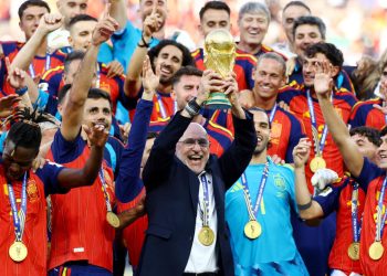 Spanien krönt sich nach Verlängerung zum Weltmeister gegen Argentinien