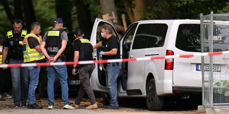Mutmaßlicher Terroranschlag auf CSD in Berlin: Großfahndung läuft