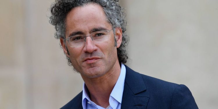 Palantir übertrifft Erwartungen: Alex Karp sieht nie dagewesenes Wachstum
